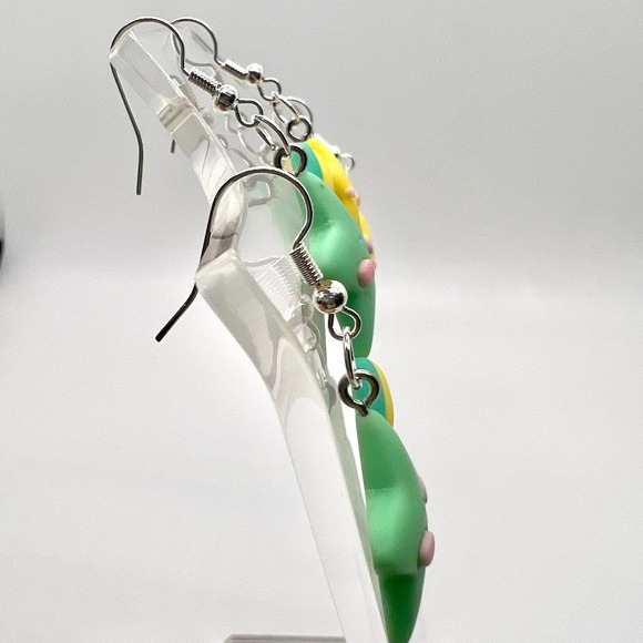 Shooting Star Earrings - Rainbow Earrings - Pastel Earrings - Spring Earrings - Picture 6 of 10